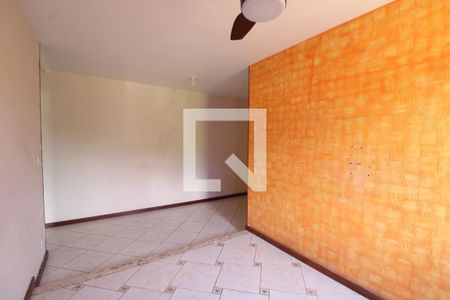 Sala de apartamento à venda com 2 quartos, 55m² em Freguesia (jacarepaguá), Rio de Janeiro