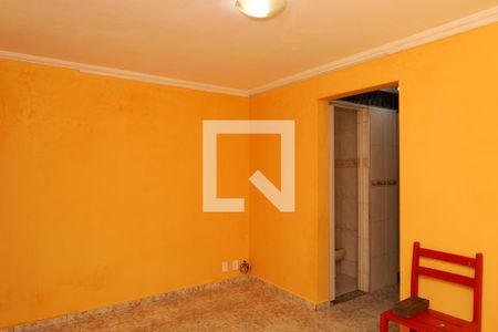 Sala de casa para alugar com 2 quartos, 250m² em Guaianases, São Paulo