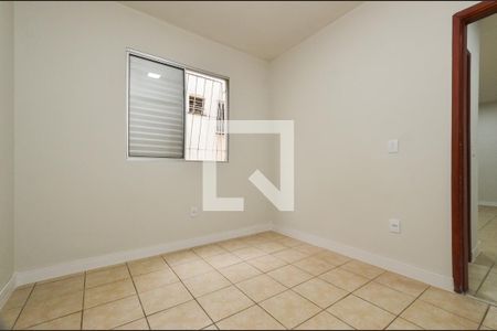 Quarto 1 de apartamento para alugar com 3 quartos, 77m² em Santa Efigênia, Belo Horizonte