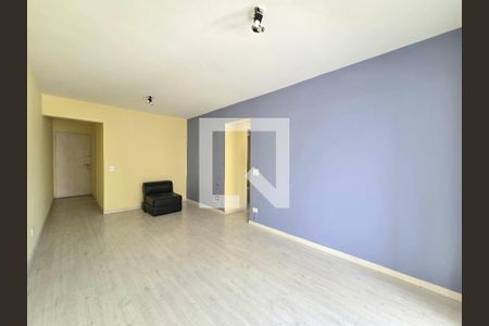 Sala de apartamento para alugar com 2 quartos, 69m² em Vila Olímpia, São Paulo