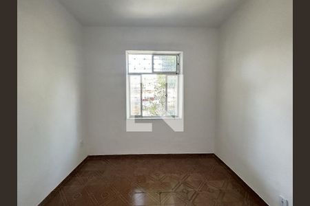 Quarto 2 de casa para alugar com 2 quartos, 72m² em Bento Ribeiro, Rio de Janeiro