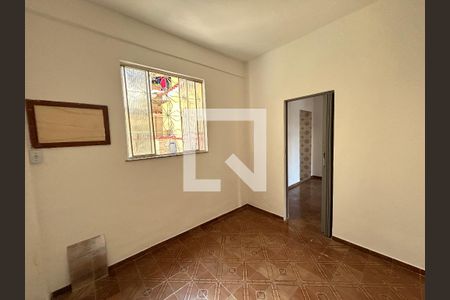 Quarto 1 de casa para alugar com 2 quartos, 72m² em Bento Ribeiro, Rio de Janeiro