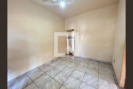 Sala de casa para alugar com 3 quartos, 82m² em Bento Ribeiro, Rio de Janeiro