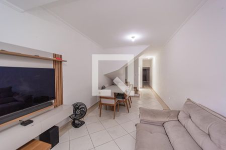 Sala de casa à venda com 3 quartos, 120m² em Jardim Nordeste, São Paulo