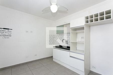 Sala / Cozinha de casa para alugar com 3 quartos, 55m² em Vila Beatriz, São Paulo