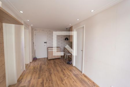 Sala de apartamento para alugar com 2 quartos, 50m² em Jardim Santa Teresinha, São Paulo