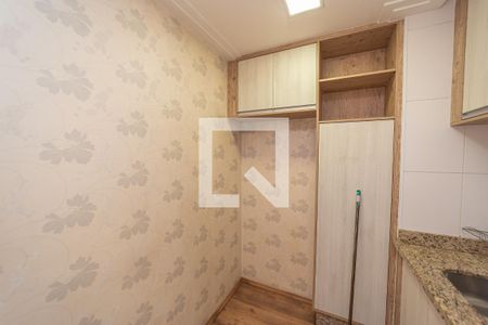 Cozinha de apartamento para alugar com 2 quartos, 50m² em Jardim Santa Teresinha, São Paulo