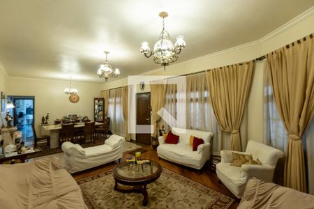 Sala de estar de casa à venda com 3 quartos, 280m² em Jardim Umuarama, São Paulo