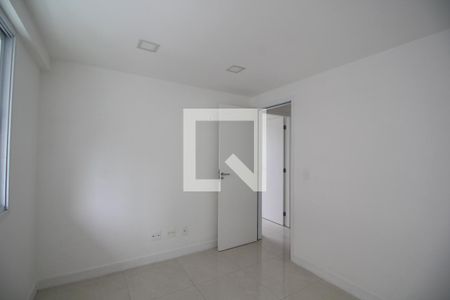 Quarto 1 de apartamento para alugar com 2 quartos, 65m² em Jacarepaguá, Rio de Janeiro