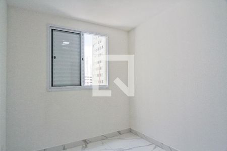 Quarto 2 de apartamento para alugar com 2 quartos, 43m² em Jardim Iris, São Paulo