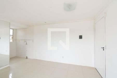 Apartamento à venda com 2 quartos, 39m² em Olaria, Canoas
