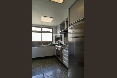 Apartamento para alugar com 4 quartos, 170m² em Sion, Belo Horizonte