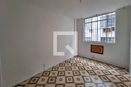 Quarto 2 de apartamento para alugar com 2 quartos, 60m² em Largo do Barradas, Niterói
