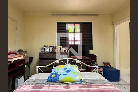 Quarto 1 de casa para alugar com 3 quartos, 200m² em Centro, Campinas