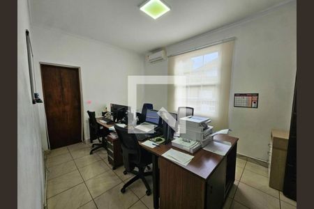 Casa à venda com 4 quartos, 258m² em Jardim Paulista, São Paulo