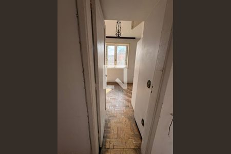 Quarto de apartamento para alugar com 3 quartos, 94m² em Ingá, Niterói