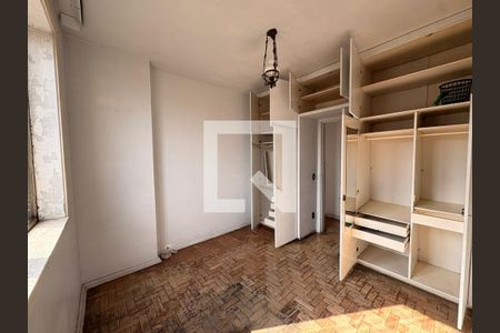 Quarto de apartamento para alugar com 3 quartos, 94m² em Ingá, Niterói