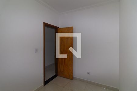 Quarto 2 de apartamento para alugar com 2 quartos, 30m² em Jardim Santa Teresinha, São Paulo
