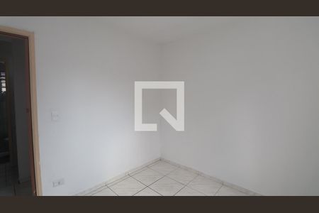 Quarto 2 de apartamento para alugar com 2 quartos, 50m² em Jardim Martins Silva, São Paulo