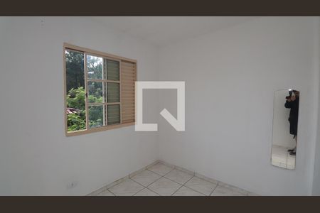 Quarto 2 de apartamento para alugar com 2 quartos, 50m² em Jardim Martins Silva, São Paulo