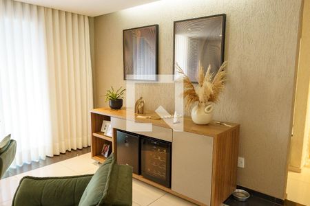 Sala de casa à venda com 4 quartos, 384m² em Santa Cruz Industrial, Contagem