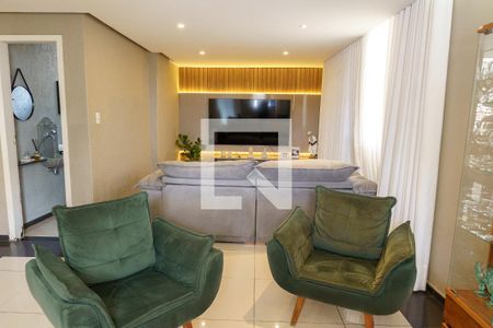 sala de casa à venda com 4 quartos, 384m² em Santa Cruz Industrial, Contagem