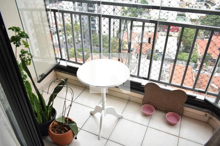 Sacada de apartamento à venda com 2 quartos, 60m² em Chácara Inglesa, São Paulo