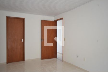 Sala de casa para alugar com 2 quartos, 93m² em Cascadura, Rio de Janeiro