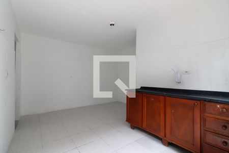 Sala/Cozinha de casa para alugar com 1 quarto, 28m² em Jardim Danfer, São Paulo