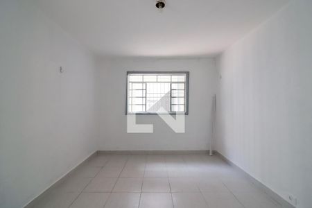 Quarto de casa para alugar com 1 quarto, 28m² em Jardim Danfer, São Paulo