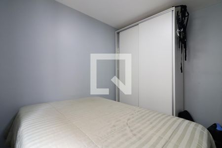 Quarto 1 de apartamento à venda com 2 quartos, 43m² em Jardim Santa Teresinha, São Paulo