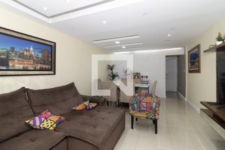 Sala de casa de condomínio para alugar com 3 quartos, 180m² em Bangu, Rio de Janeiro