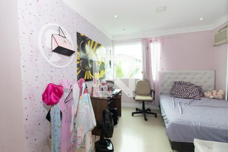 Quarto 1 de casa de condomínio para alugar com 3 quartos, 180m² em Bangu, Rio de Janeiro