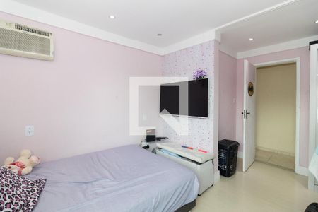 Quarto 1 de casa de condomínio para alugar com 3 quartos, 180m² em Bangu, Rio de Janeiro