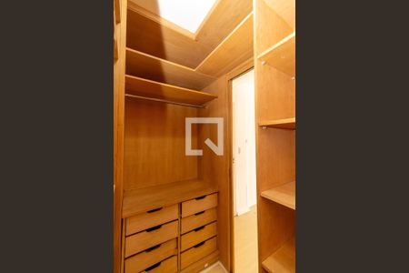 Suíte 1 - Closet de casa de condomínio para alugar com 2 quartos, 89m² em Vila Valqueire, Rio de Janeiro