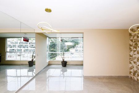 Sala de apartamento para alugar com 3 quartos, 83m² em Buritis, Belo Horizonte