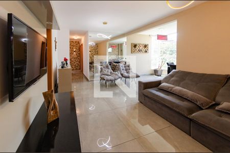 Sala de apartamento para alugar com 3 quartos, 83m² em Buritis, Belo Horizonte