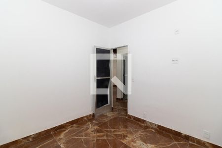 Quarto 1 de casa para alugar com 3 quartos, 300m² em Realengo, Rio de Janeiro