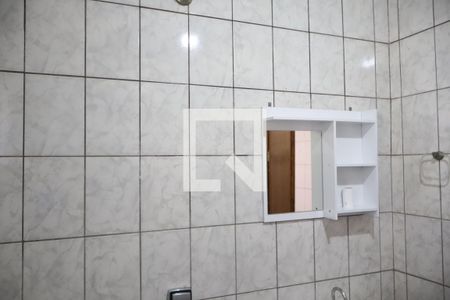 Banheiro de casa para alugar com 1 quarto, 100m² em Jardim Imperador (zona Leste), São Paulo