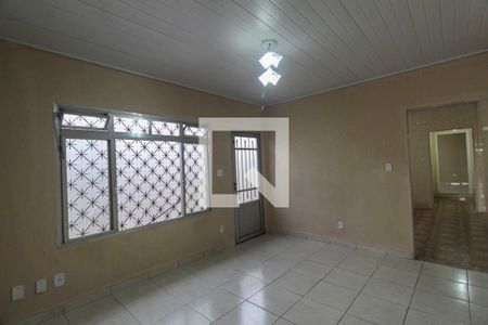 Sala de casa para alugar com 3 quartos, 148m² em Vila California, São Paulo