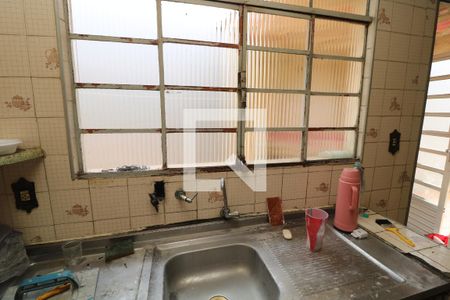 Sala/Cozinha de casa para alugar com 2 quartos, 60m² em Parque Sao Rafael, São Paulo