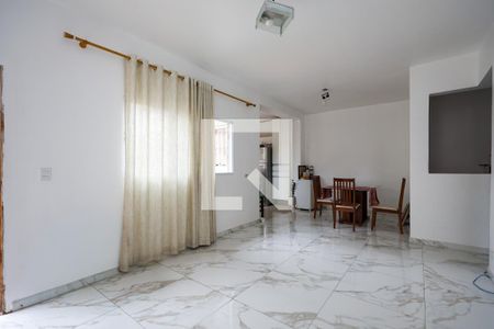 Sala de casa à venda com 3 quartos, 180m² em Parque Esmeralda, São Paulo