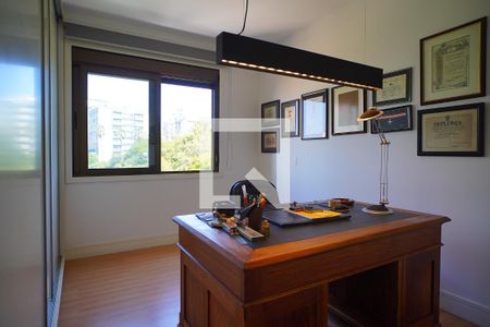 Quarto 2 de apartamento à venda com 2 quartos, 80m² em Moinhos de Vento, Porto Alegre
