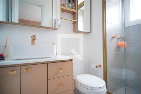 Banheiro da Suíte de apartamento à venda com 3 quartos, 71m² em Jardim do Salso, Porto Alegre