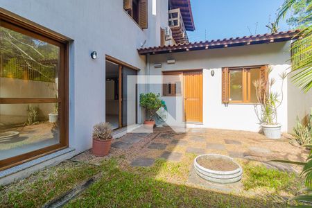 Casa de Condomínio à venda com 4 quartos, 354m² em Pedra Redonda, Porto Alegre