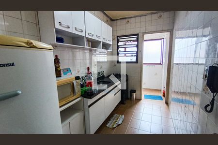 Cozinha de apartamento para alugar com 1 quarto, 68m² em Aviação, Praia Grande