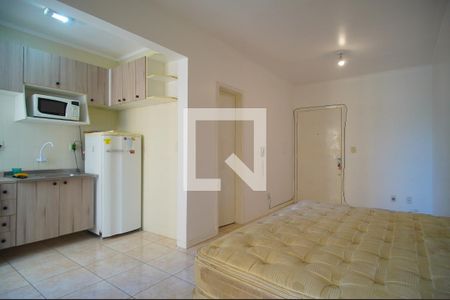 Sala/Quarto de kitnet/studio para alugar com 1 quarto, 35m² em Centro, São Leopoldo