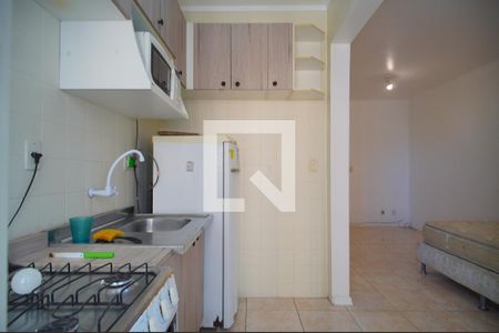 Cozinha de kitnet/studio para alugar com 1 quarto, 35m² em Centro, São Leopoldo