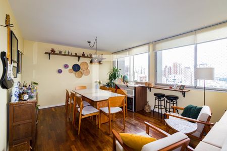 Apartamento à venda com 3 quartos, 141m² em Vila Suzana, São Paulo