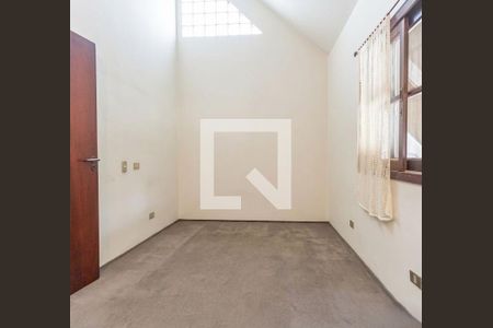 Quarto de casa à venda com 5 quartos, 400m² em Vila Lageado, São Paulo